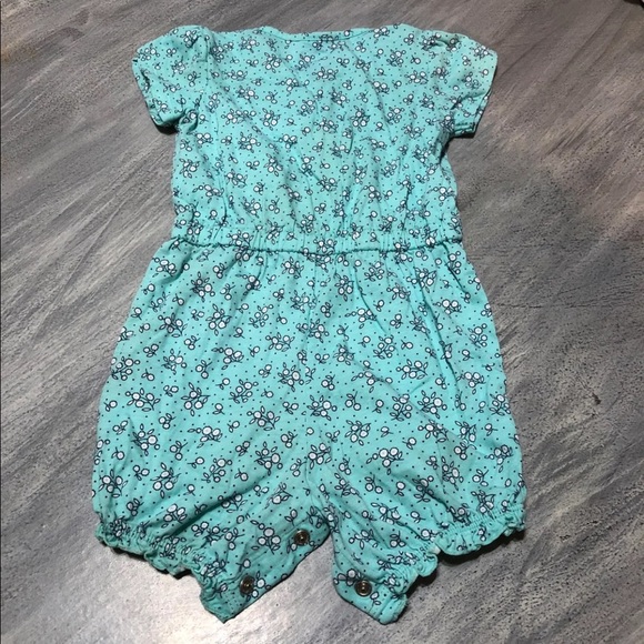 Romper - Picture 2 of 3